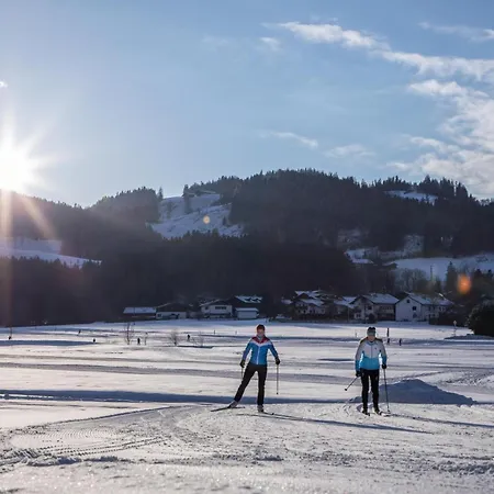 Alpenloft Mit Garten & Bbq Am Chiemsee By Alpenglueck Apartman *
