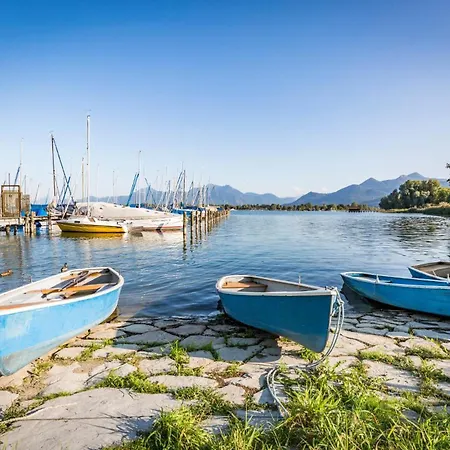 Apartman Alpenloft Mit Garten & Bbq Am Chiemsee By Alpenglueck *