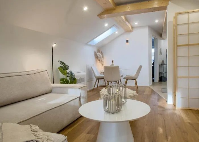 아파트 Alpenloft Mit Garten & Bbq Am Chiemsee By Dollop Living *