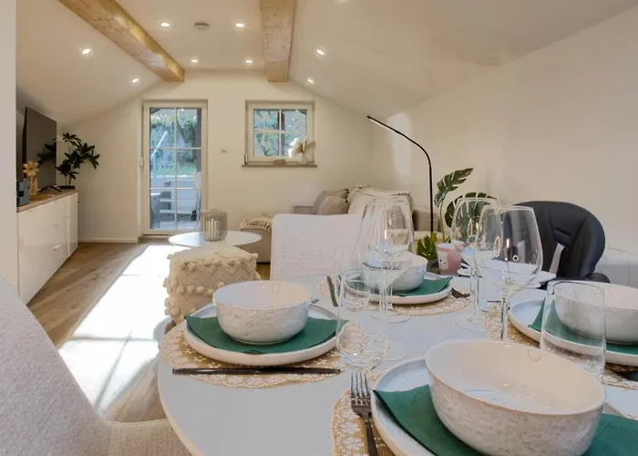 Alpenloft Mit Garten & Bbq Am Chiemsee By Dollop Living Apartman *