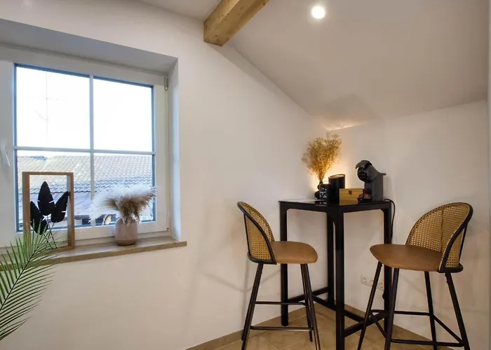 아파트 Alpenloft Mit Garten & Bbq Am Chiemsee By Dollop Living *